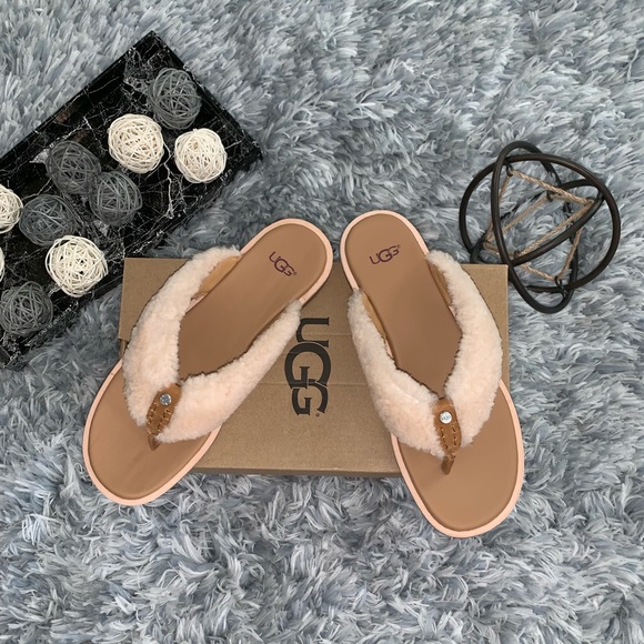 UGG Shoes - ugg flip flops